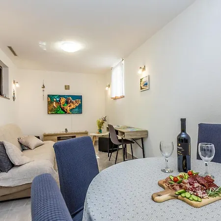 Filip Apartment Malinska